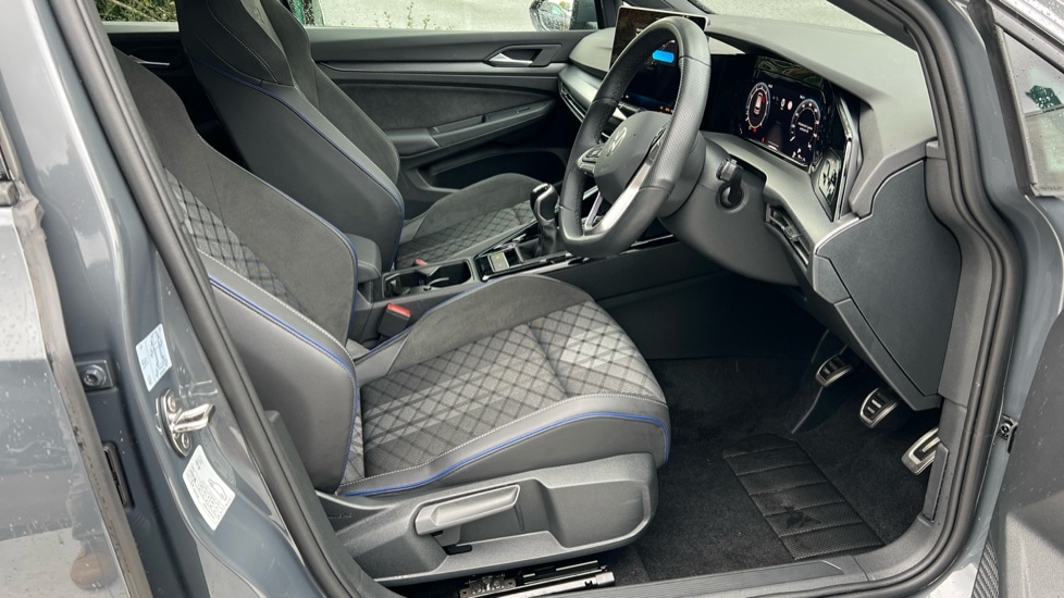 Used Volkswagen Golf 2025 for sale - 76868770: Photo 26