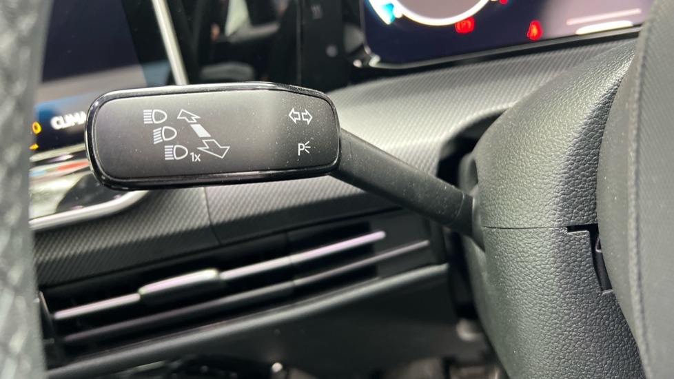 Used Volkswagen Golf 2025 for sale - 76868770: Photo 33