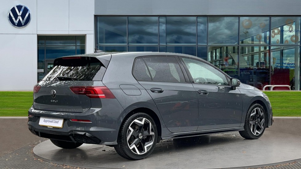 Used Volkswagen Golf 2025 for sale - 76868770: Photo 7