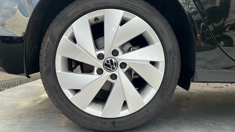 Used Volkswagen Golf 2025 for sale - 76668195: Photo 19