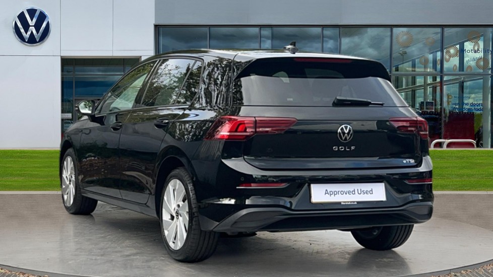 Used Volkswagen Golf 2025 for sale - 76668195: Photo 3