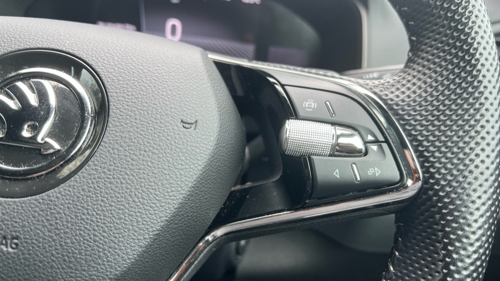 Used Skoda Karoq 2022 for sale - 76868644: Photo 23