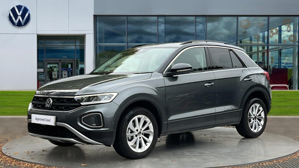 Used Volkswagen T-Roc 2025 for sale - 76375600: Photo 6
