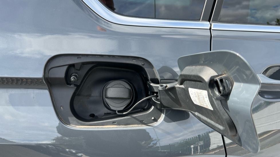 Used Volkswagen Tiguan 2022 for sale - 76168656: Photo 29