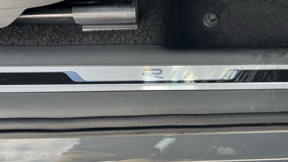 Used Volkswagen Tiguan 2022 for sale - 76168656: Photo 40