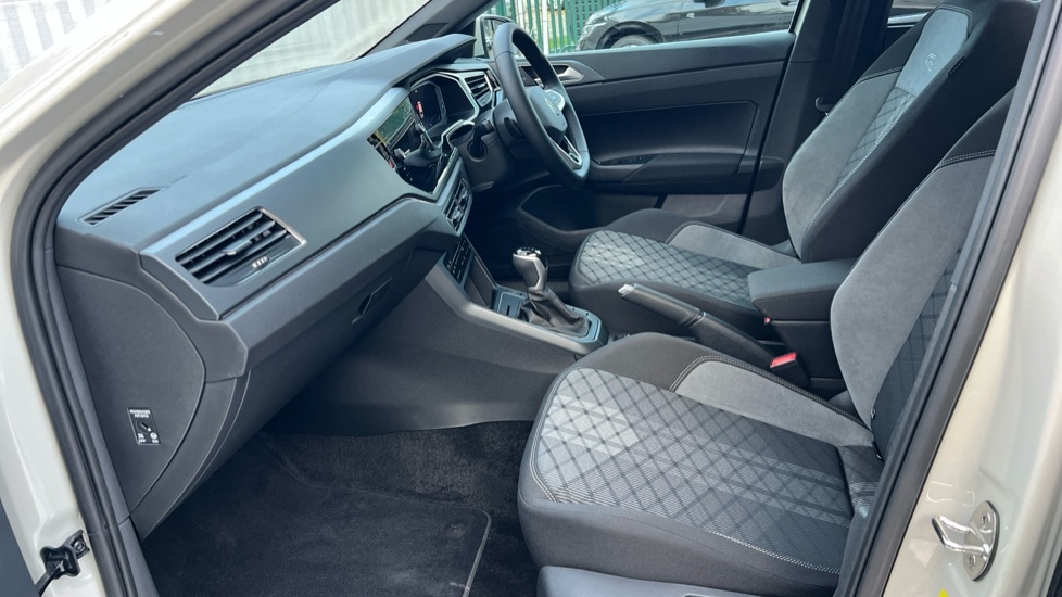 Used Volkswagen Polo 2025 for sale - 76602911: Photo 2