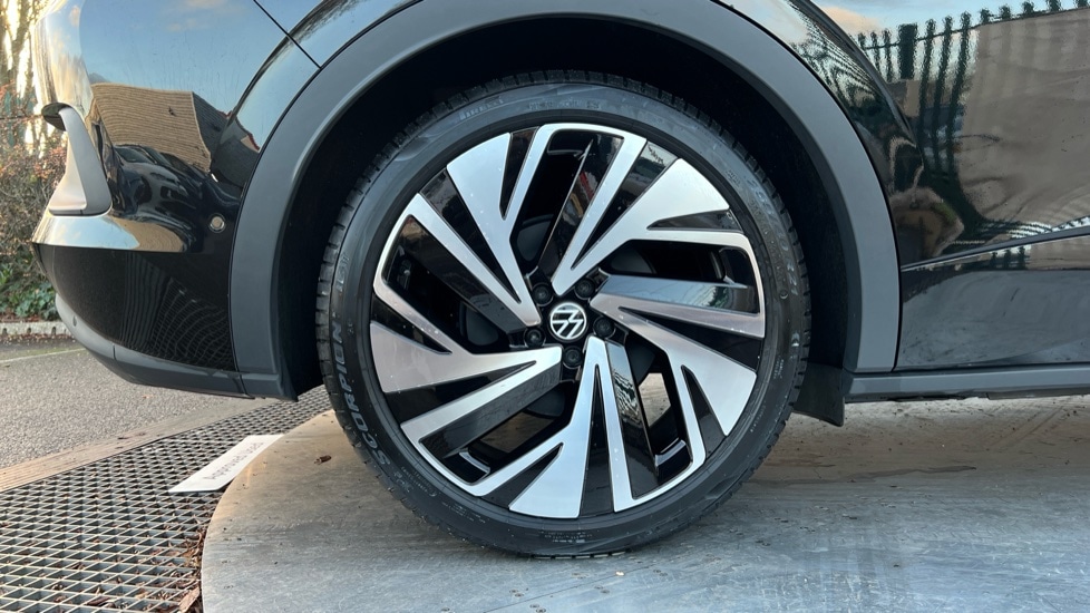 Used Volkswagen ID.4 2025 for sale - 76927820: Photo 18