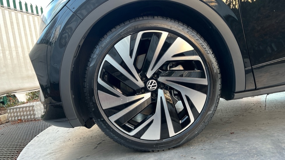 Used Volkswagen ID.4 2025 for sale - 76927820: Photo 20