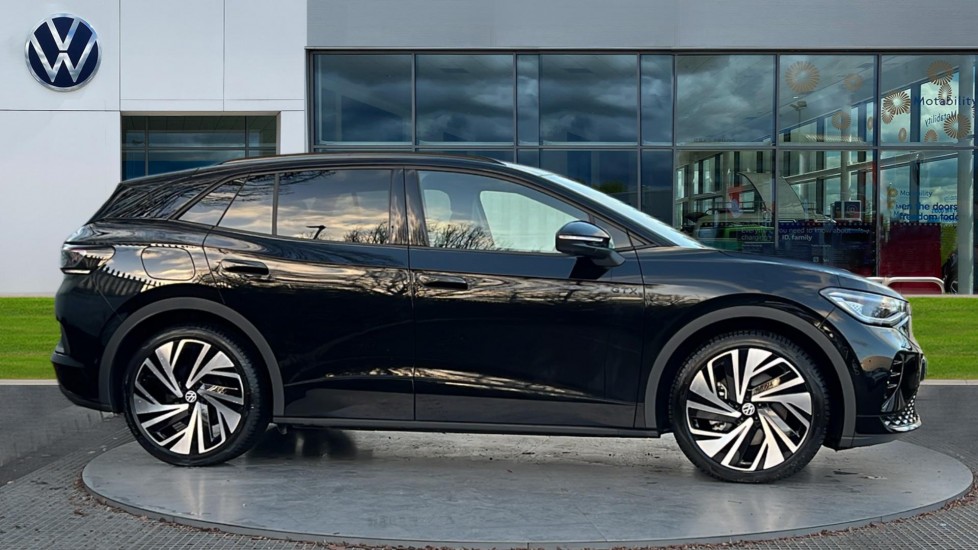 Used Volkswagen ID.4 2025 for sale - 76927820: Photo 4