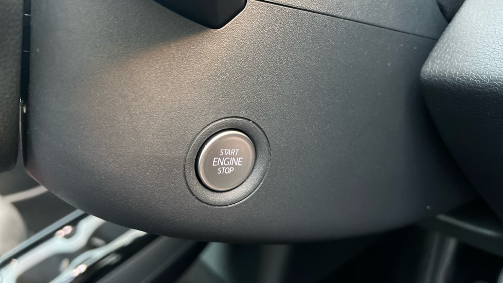 Used Volkswagen ID.4 2025 for sale - 76927820: Photo 52