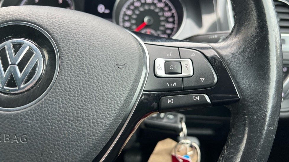 Used Volkswagen Golf 2020 for sale - 76704406: Photo 31