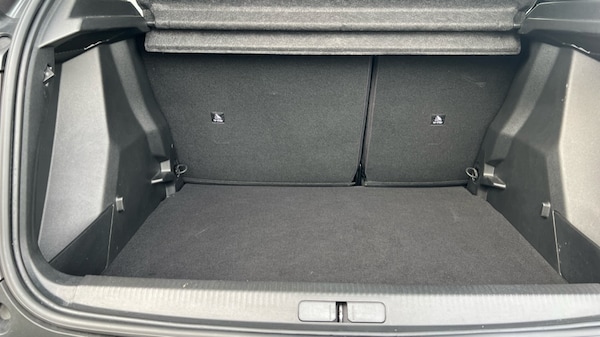 Used Peugeot 2008 2022 for sale - 76248596: Photo 15