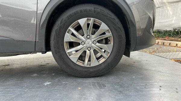 Used Peugeot 2008 2022 for sale - 76248596: Photo 17