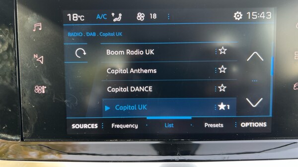 Used Peugeot 2008 2022 for sale - 76248596: Photo 35