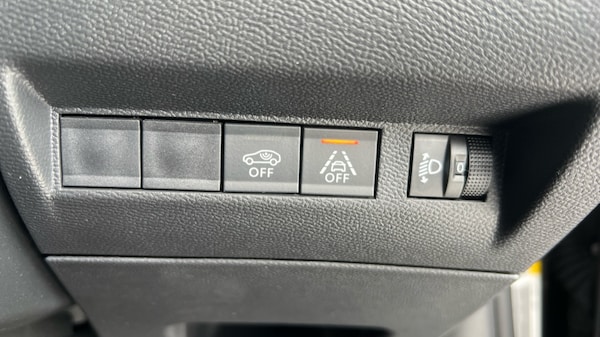 Used Peugeot 2008 2022 for sale - 76248596: Photo 52