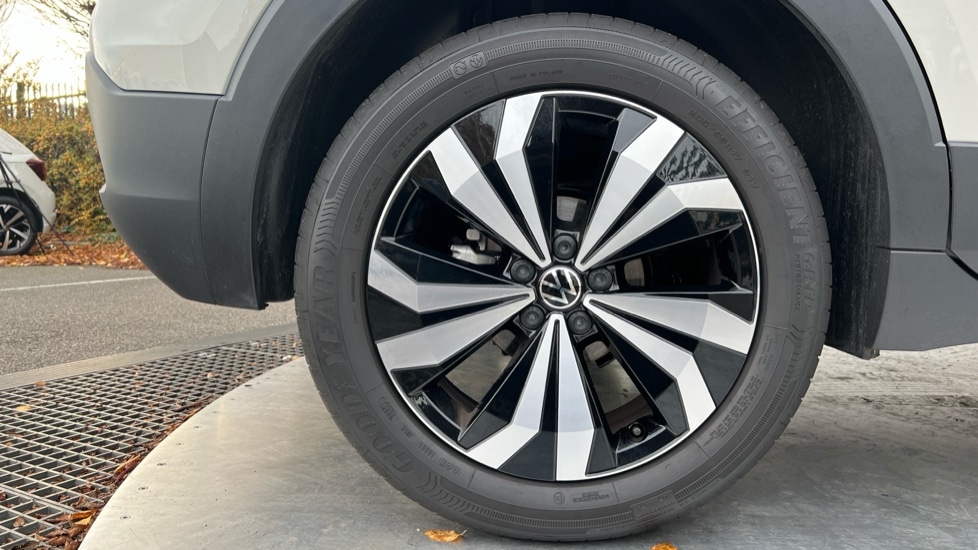 Used Volkswagen T-Cross 2025 for sale - 76602798: Photo 18