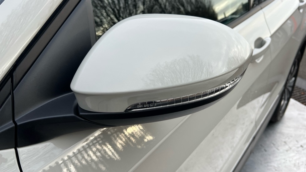 Used Volkswagen T-Cross 2025 for sale - 76602798: Photo 44