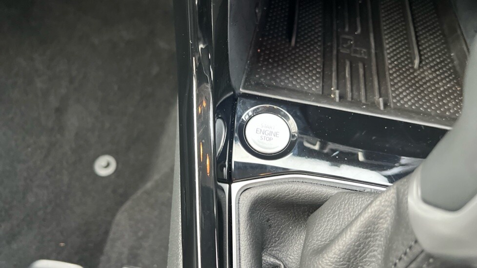 Used Volkswagen T-Cross 2025 for sale - 76602798: Photo 50