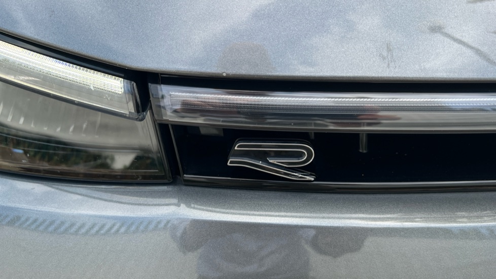 Vehicle 44