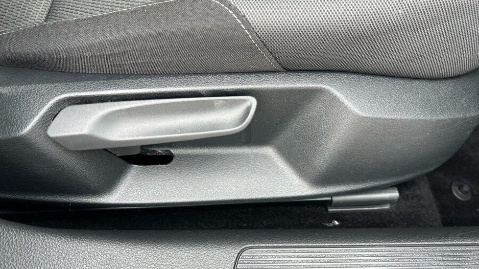 Used Volkswagen Golf 2020 for sale - 77052675: Photo 39