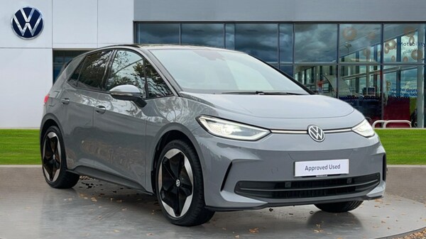 Used Volkswagen ID.3 2025 for sale - 76092019: Photo 1