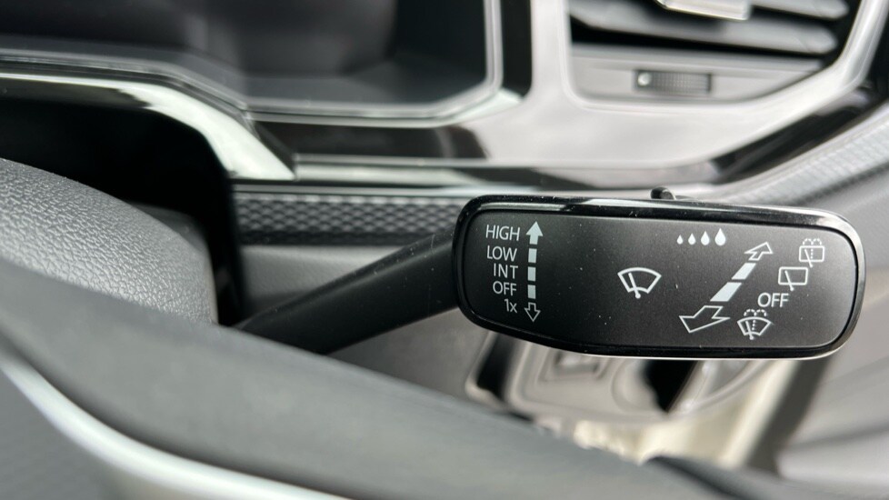 Used Volkswagen Polo 2025 for sale - 75641116: Photo 32