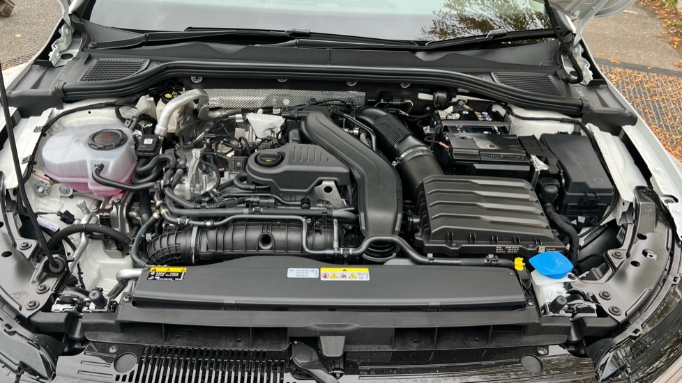 Used Volkswagen Golf 2025 for sale - 76328205: Photo 16