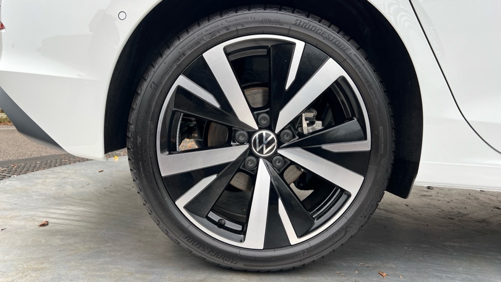 Used Volkswagen Golf 2025 for sale - 76328205: Photo 19