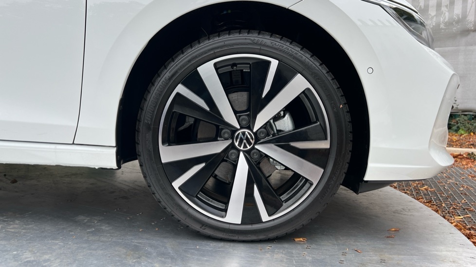 Used Volkswagen Golf 2025 for sale - 76328205: Photo 20