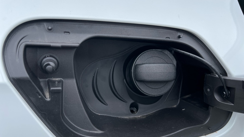 Used Volkswagen Golf 2025 for sale - 76328205: Photo 29