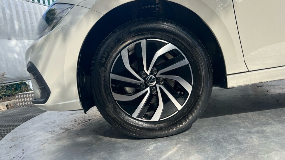 Used Volkswagen Polo 2024 for sale - 76328397: Photo 20