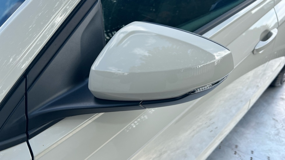 Used Volkswagen Polo 2024 for sale - 76328397: Photo 44
