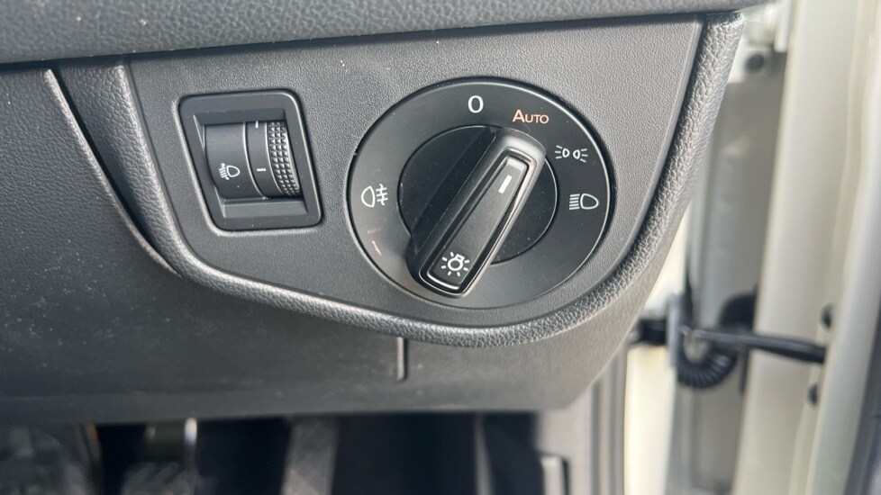 Used Volkswagen Polo 2024 for sale - 76328397: Photo 49
