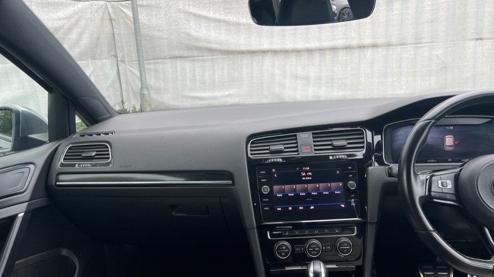 Used Volkswagen Golf 2018 for sale - 76037744: Photo 12