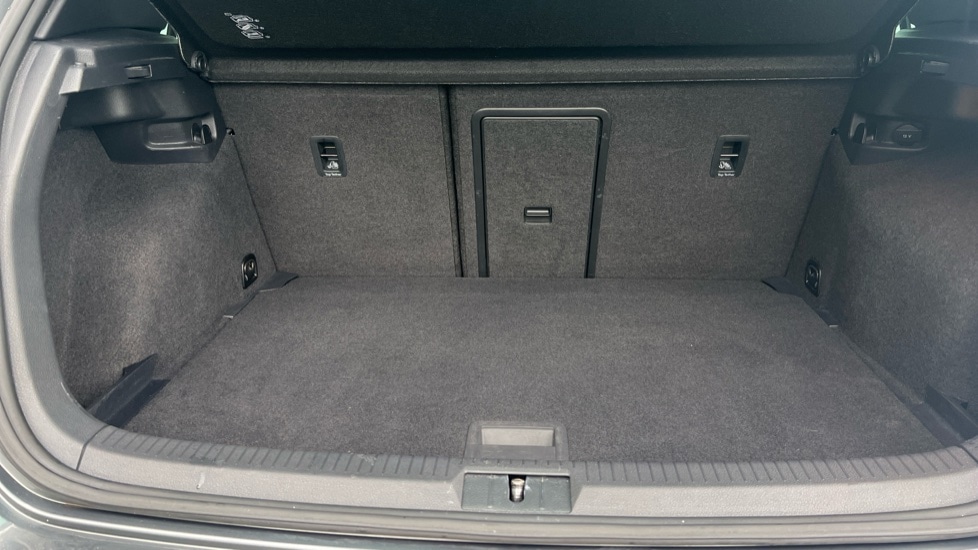 Used Volkswagen Golf 2018 for sale - 76037744: Photo 15