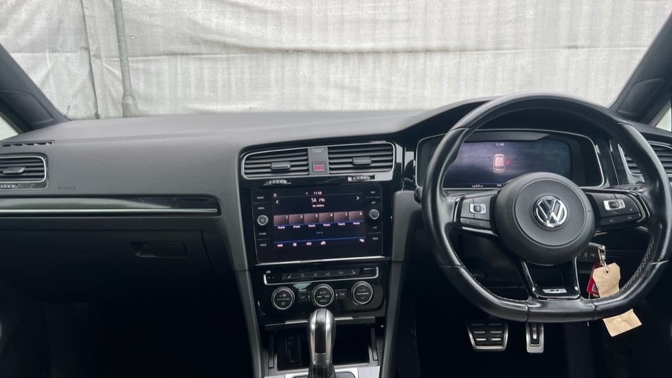 Used Volkswagen Golf 2018 for sale - 76037744: Photo 27