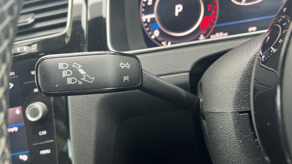 Used Volkswagen Golf 2018 for sale - 76037744: Photo 33