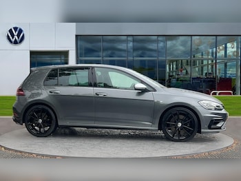 Used Volkswagen Golf 2018 for sale - 76037744: Photo 4