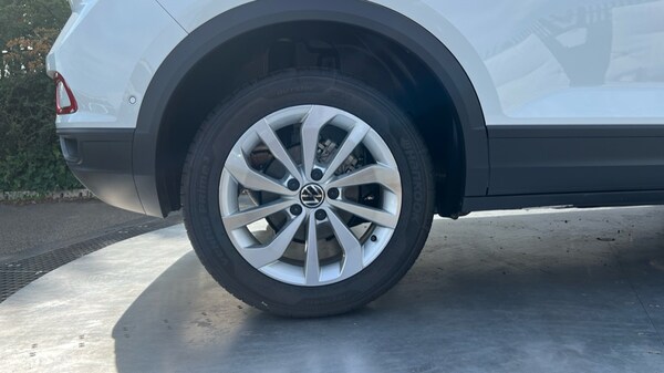 Used Volkswagen T-Roc 2025 for sale - 75660447: Photo 18