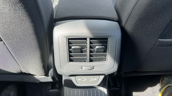 Used Volkswagen T-Roc 2025 for sale - 75660447: Photo 34
