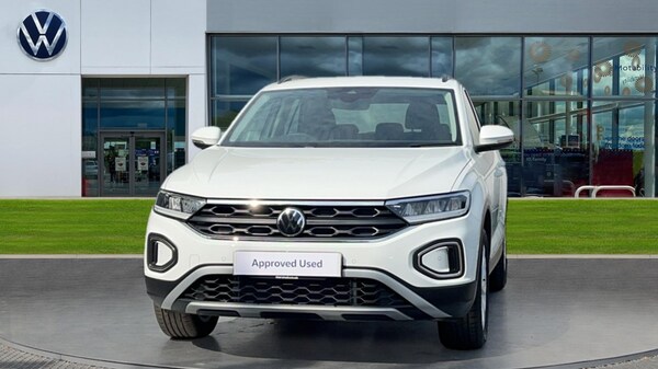 Used Volkswagen T-Roc 2025 for sale - 75660447: Photo 9