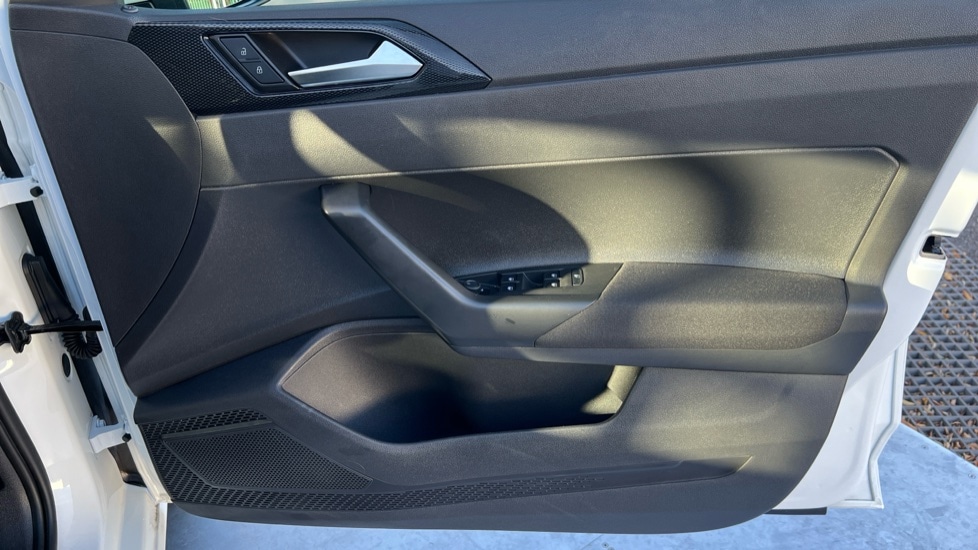 Used Volkswagen Polo 2025 for sale - 76872100: Photo 37