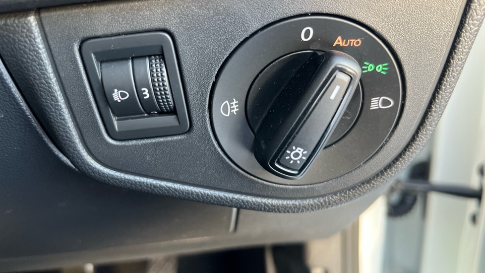 Used Volkswagen Polo 2025 for sale - 76872100: Photo 49