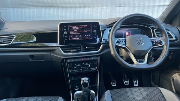 Used Volkswagen T-Roc 2023 for sale - 75636800: Photo 11