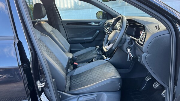 Used Volkswagen T-Roc 2023 for sale - 75636800: Photo 26