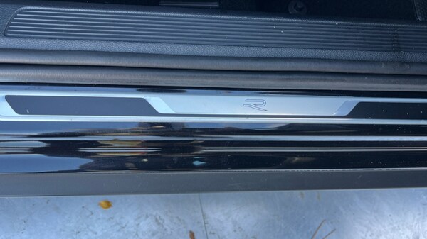 Used Volkswagen T-Roc 2023 for sale - 75636800: Photo 40