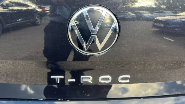 Used Volkswagen T-Roc 2023 for sale - 75636800: Photo 47