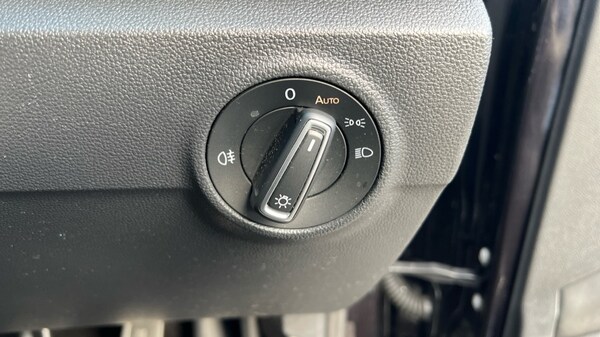 Used Volkswagen T-Roc 2023 for sale - 75636800: Photo 49