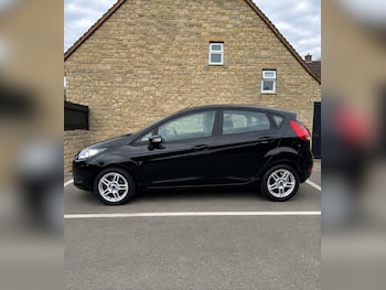 Used Ford Fiesta 2012 for sale - 79633984: Photo