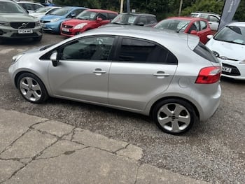 Used Kia Rio 2013 for sale - 79717603: Photo
